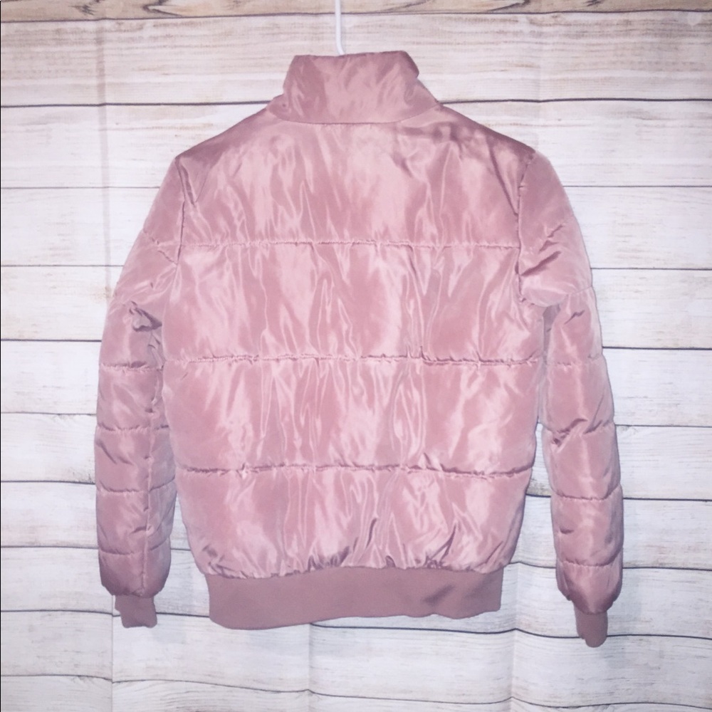 Puffer Jacket - Picture 5 of 6